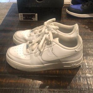 Nike Air Force white